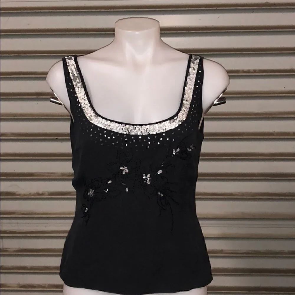 🛍️Jones New York top sequins